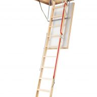 Термоизоляционная чердачная лестница с люком FAKRO LWL Extra с доставкой. - Термоизоляционная чердачная лестница с люком FAKRO LWL Extra с доставкой.