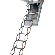Ножничная чердачная лестница с огнестойким люком FAKRO LSF с доставкой. - Ножничная чердачная лестница с огнестойким люком FAKRO LSF с доставкой.