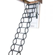 Термоизоляционная ножничная чердачная лестница FAKRO LST с доставкой. - Термоизоляционная ножничная чердачная лестница FAKRO LST с доставкой.